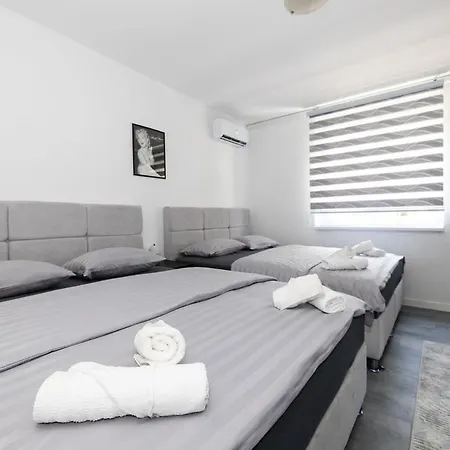 Aura Appartement *